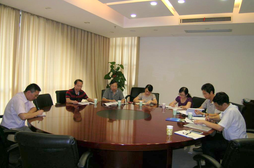 与福州大学相关人员交流讨论